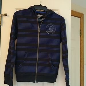 Boys NWOT Epic Threads hoodie